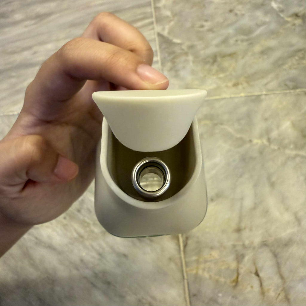 Non-spill glass bottle